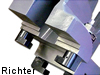 Special Clamping to the lathe bed, costruito da H. Richter Vorrichtungsbau GmbH, Germania, thumbnail